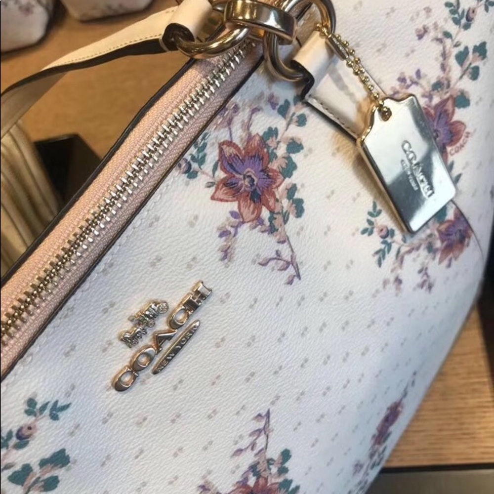 Coach floral large zip shoulder handbag - Picture 2 of 6